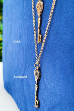 Load image into Gallery viewer, Golden Key Necklace